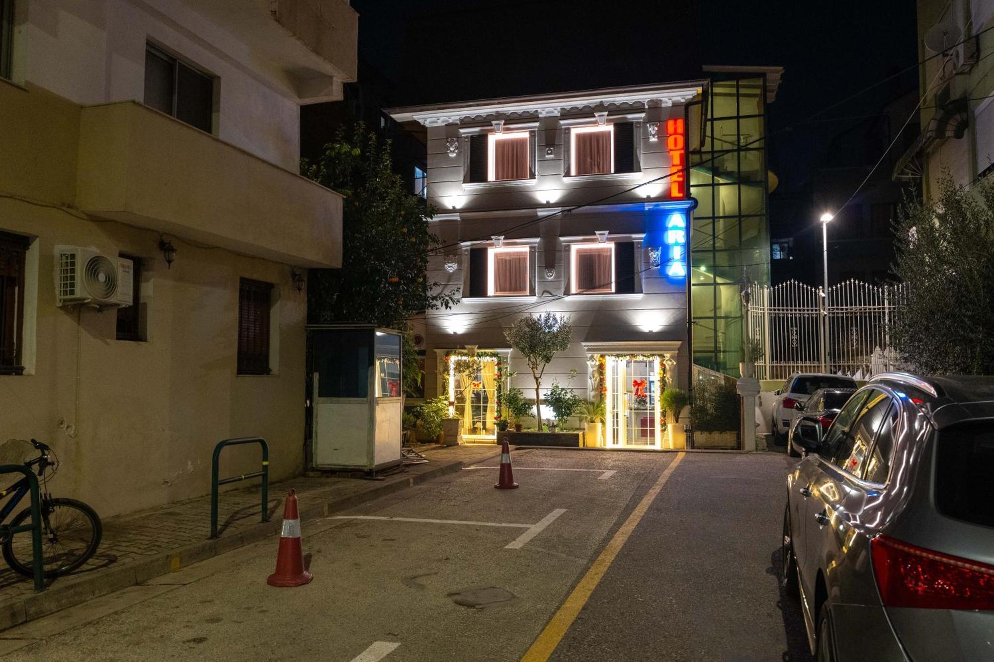 Hotel Aria Tirana Exterior photo